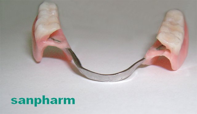 Базисы зубных протезов из акриловой пластмассы Уракрил